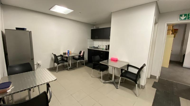To Let commercial Property for Rent in Airport Industria Western Cape